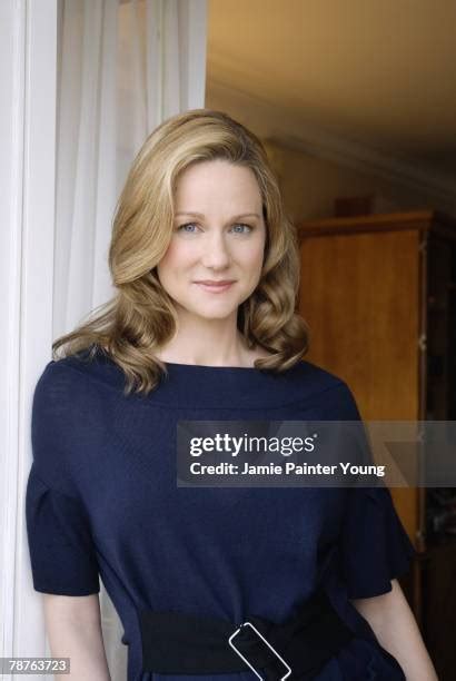 laura linney sexy|3,991 Actresses Laura Linney Stock Photos & High。